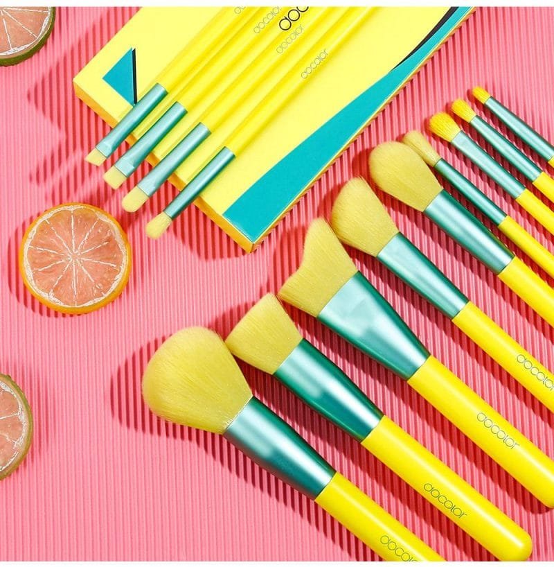 Docolor Lemon 13 Piece Makeup Brush Set - Image 4