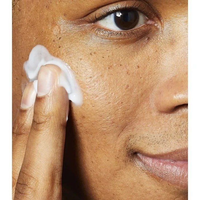 Kiehl’s Facial Fuel Invigorating Moisture Treatment For Men – (75ml) - Image 3