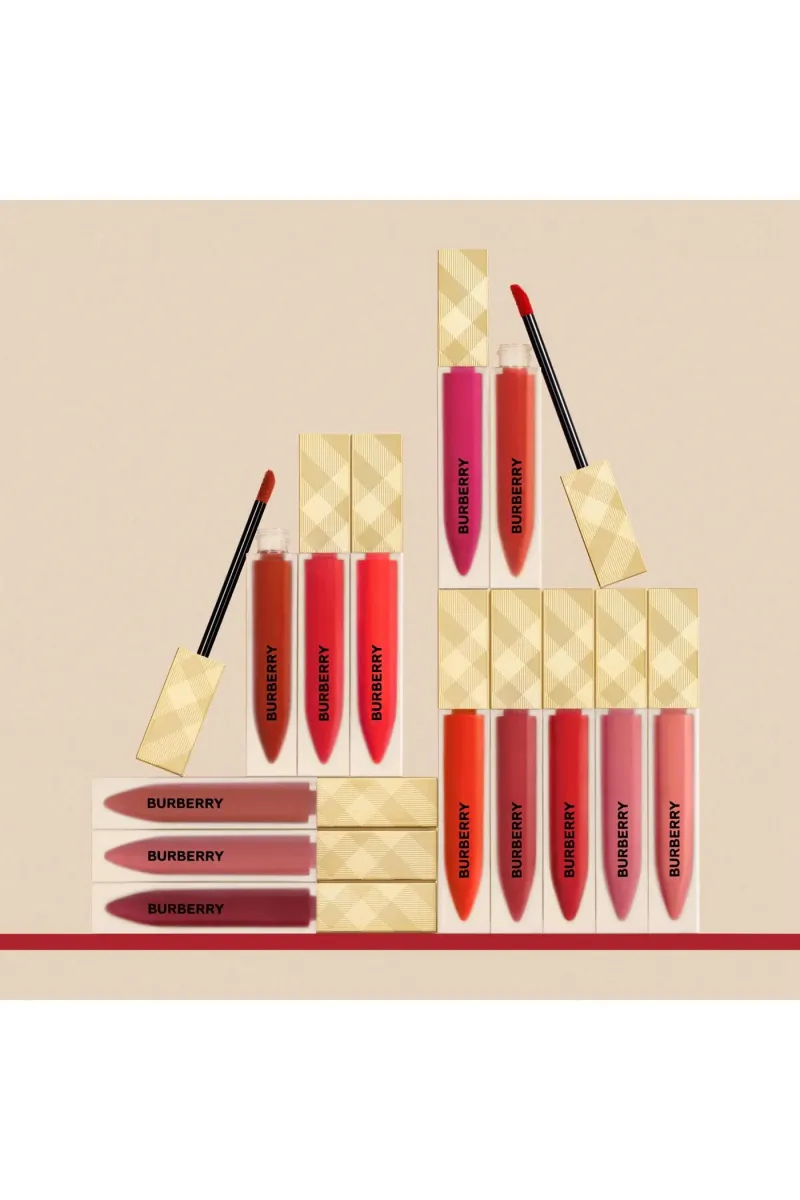 Burberry Kisses Liquid Matte Lipstick – (6ml) - Image 3