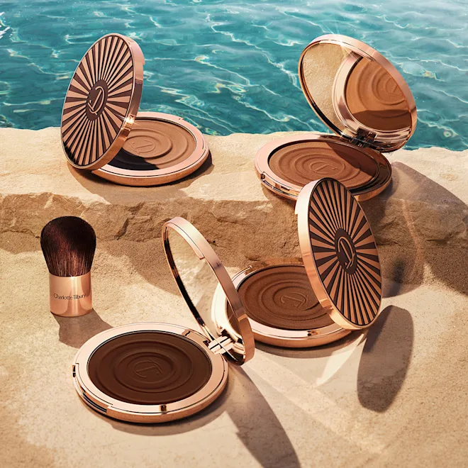Charlotte Tilbury Beautiful Skin Sun-Kissed Glow Bronzer – 1 Fair (21g) - Image 5