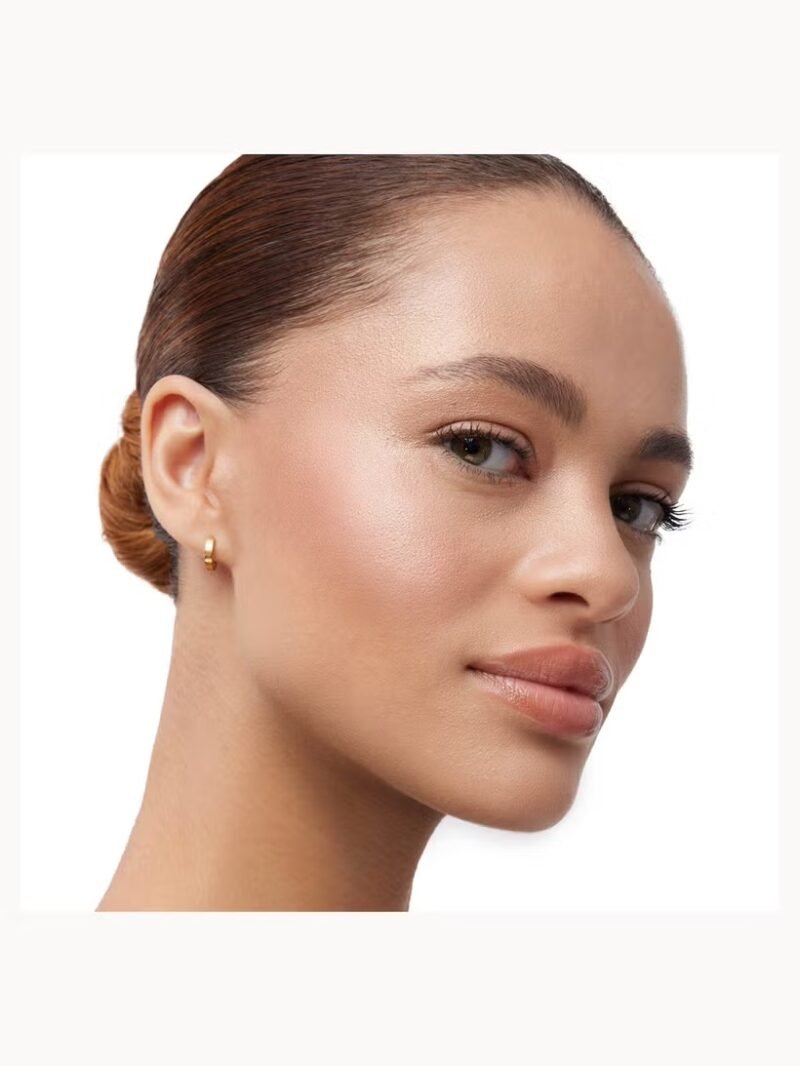 Ysl All Hours Hyper Luminize Highlighter – 03 Rosy Sand - Image 3