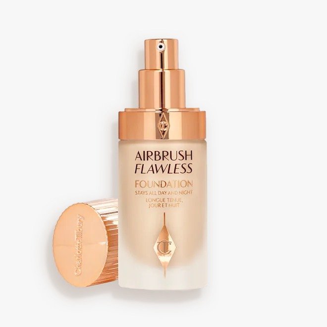 Charlotte Tilbury Airbrush Flawless Foundation Stay All Day And Night – 5.5 WARM