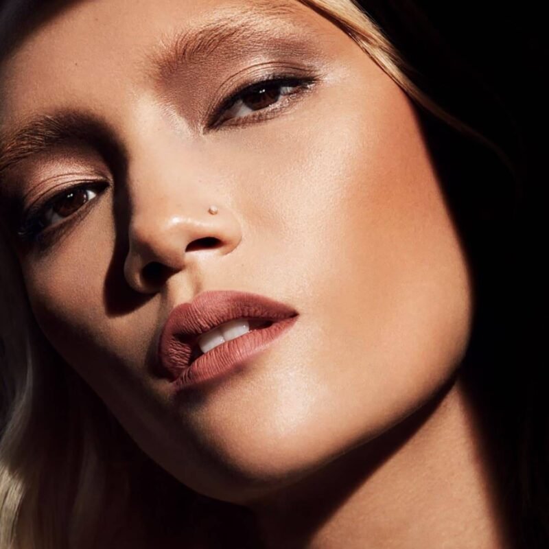Fenty Beauty Pro Filt’R Instant Retouch Setting Powder – 01 Lavender (28g) - Image 3