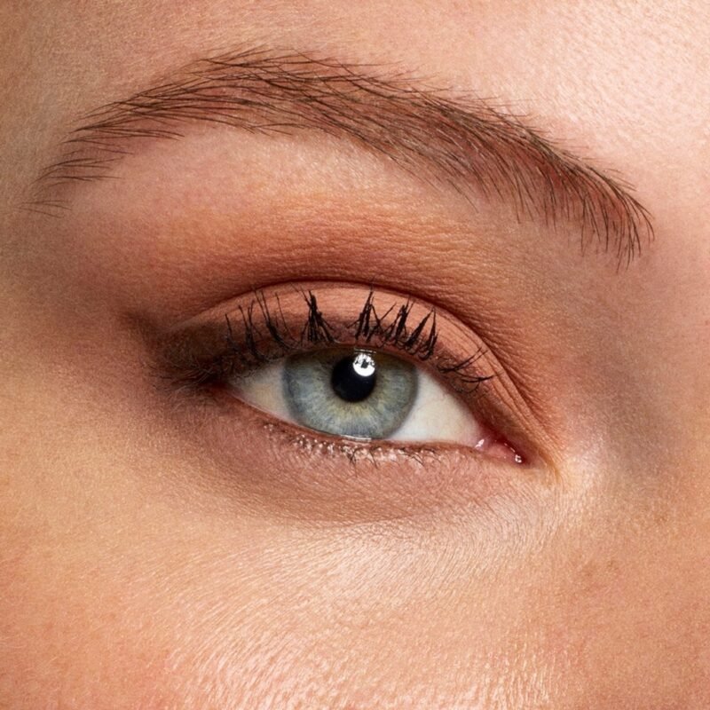 Stila Liqua Play Eyeshadow – Sandy Matte - Image 3