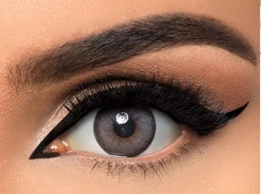 Dahab Daily Soft Contact Lenses 10Pcs Box – Natural Gray #33 - Image 3