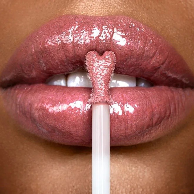 Charlotte Tilbury Collagen Lip Bath – Rosy Glow (7.9ml) - Image 3