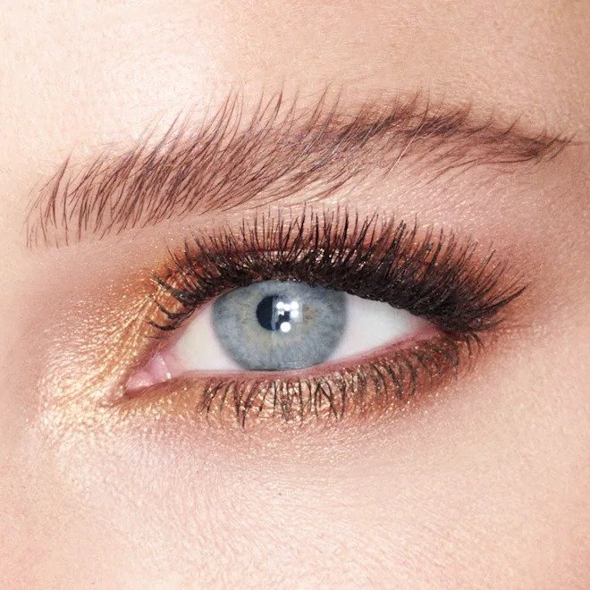 Charlotte Tilbury Eyes To Mesmerise (7ml)- Amber Gold - Image 2