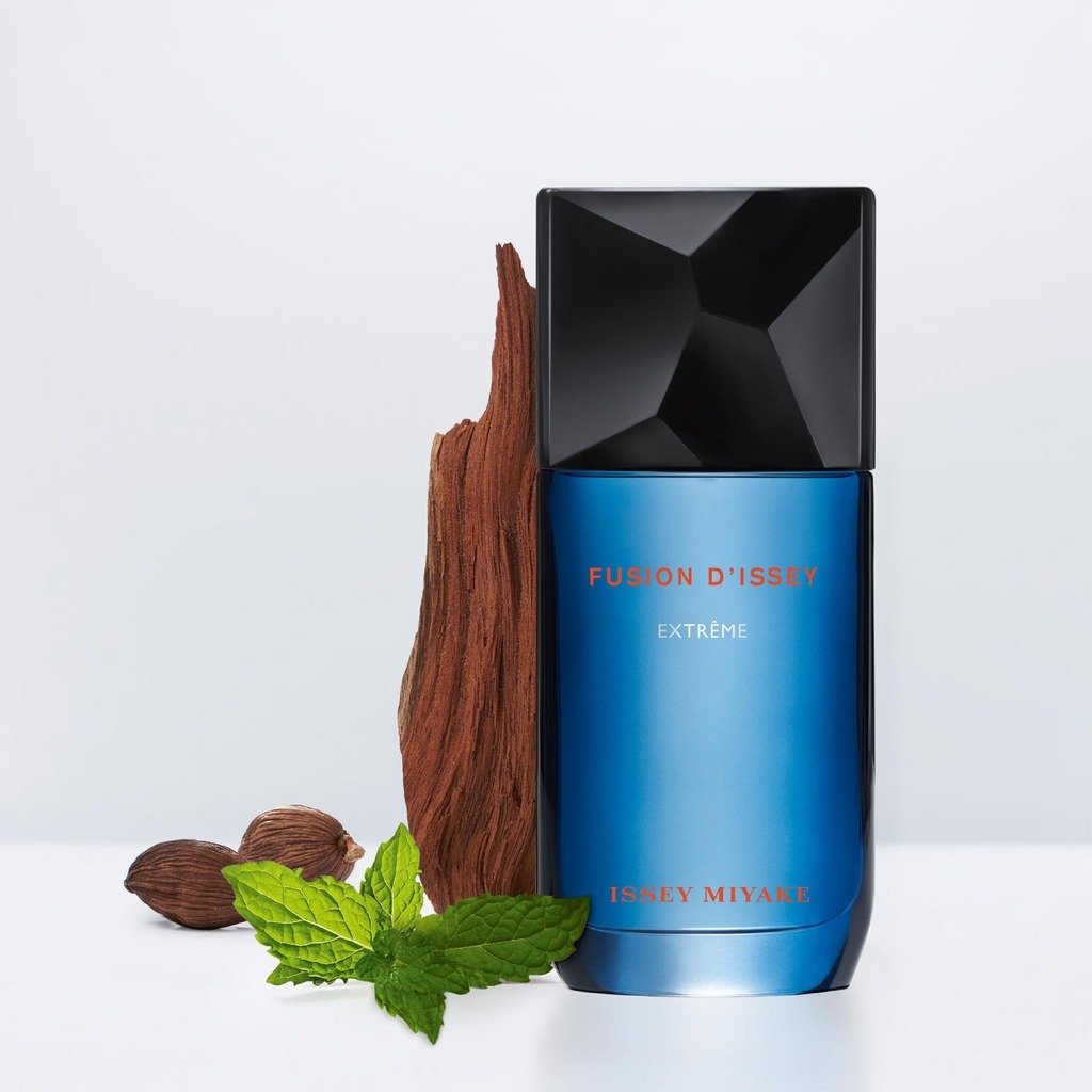 ISSEY MIYAKE Fusion D’Issey Extrême Eau De Toilette Intense – (100ml) - Image 3