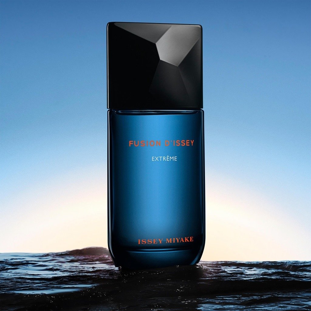 ISSEY MIYAKE Fusion D’Issey Extrême Eau De Toilette Intense – (100ml) - Image 4